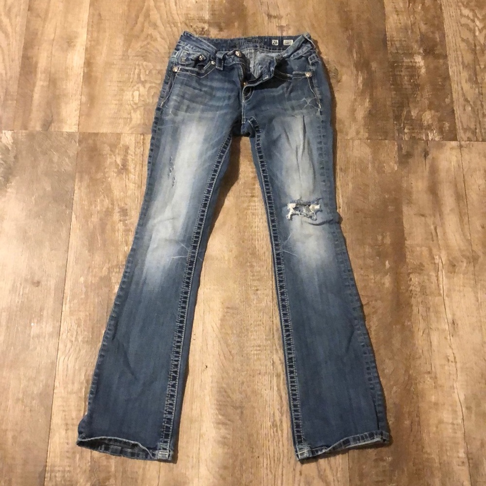 great condition miss me jeans so cute!!! and in style!!
